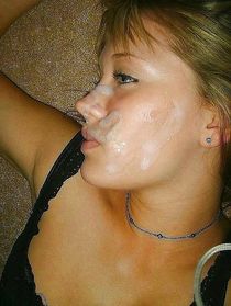 Cute girlfriend spreding