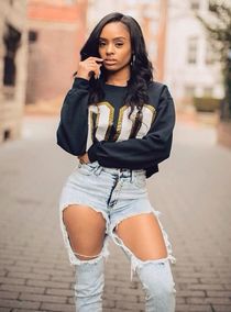 Cute ebony babe Chanell
